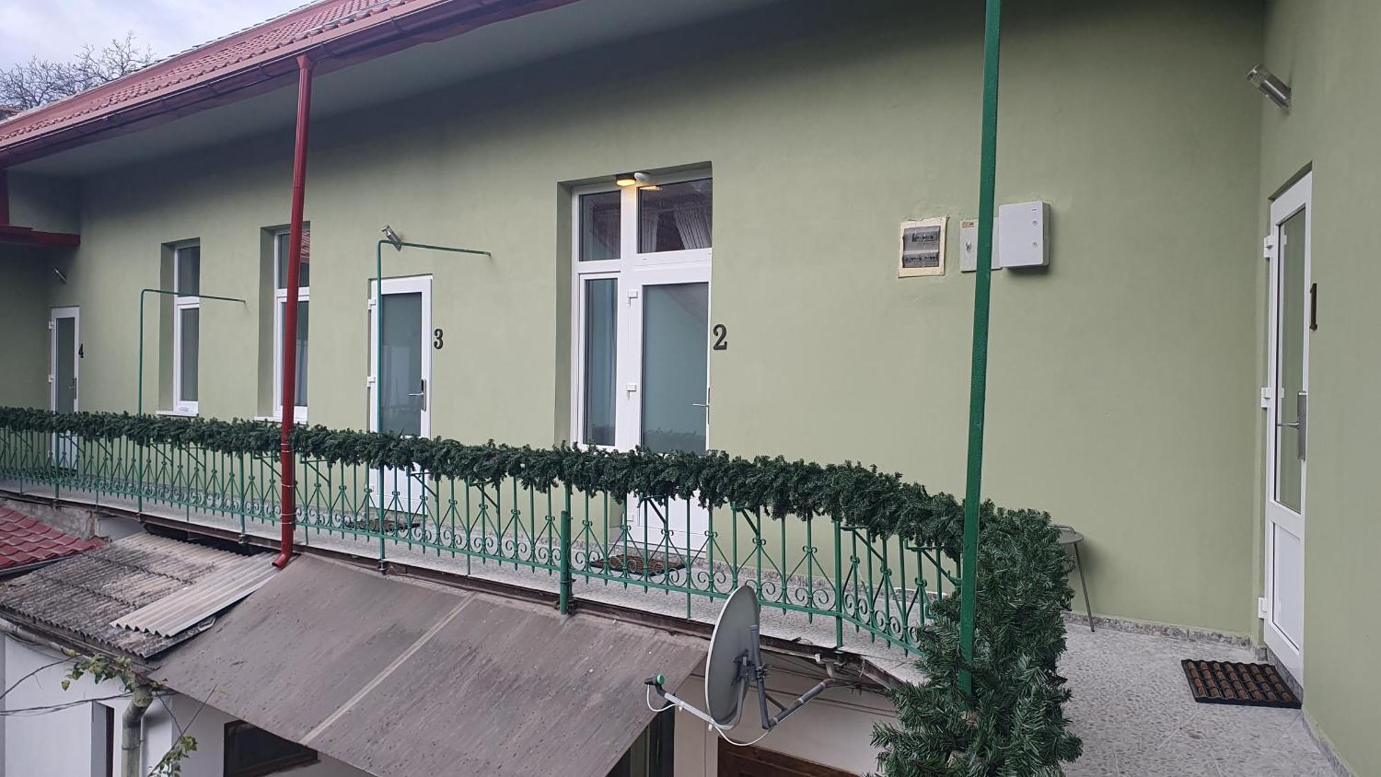 Casa Basarab Brasov Hotel Exterior foto